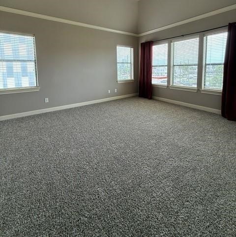 3205 Center Street Houston, TX 77007 - Photo 13 of 24 an empty room with windows