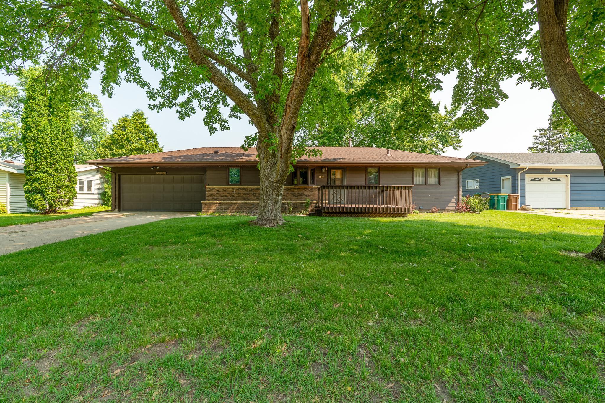 1510 Plainview Lane Albert Lea, MN 56007 - Photo 1 of 1