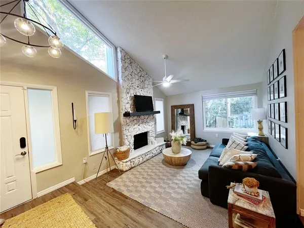 $325,000 | 16 Raintree Court, Ormond Beach, FL 32174