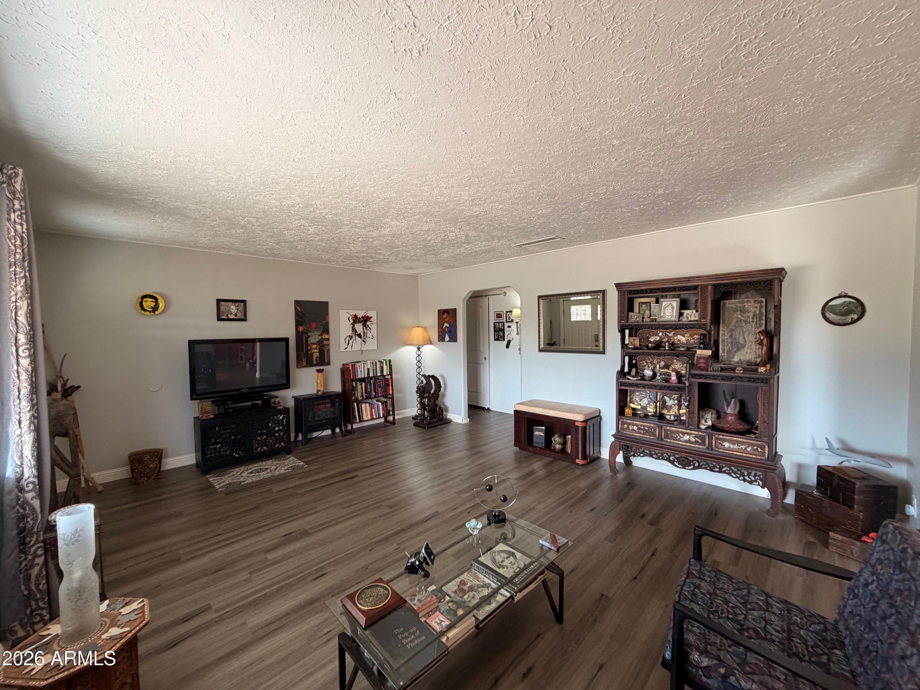 1428 North Cemetery Road Benson, AZ 85602 - Photo 4 of 37 IMG_0987