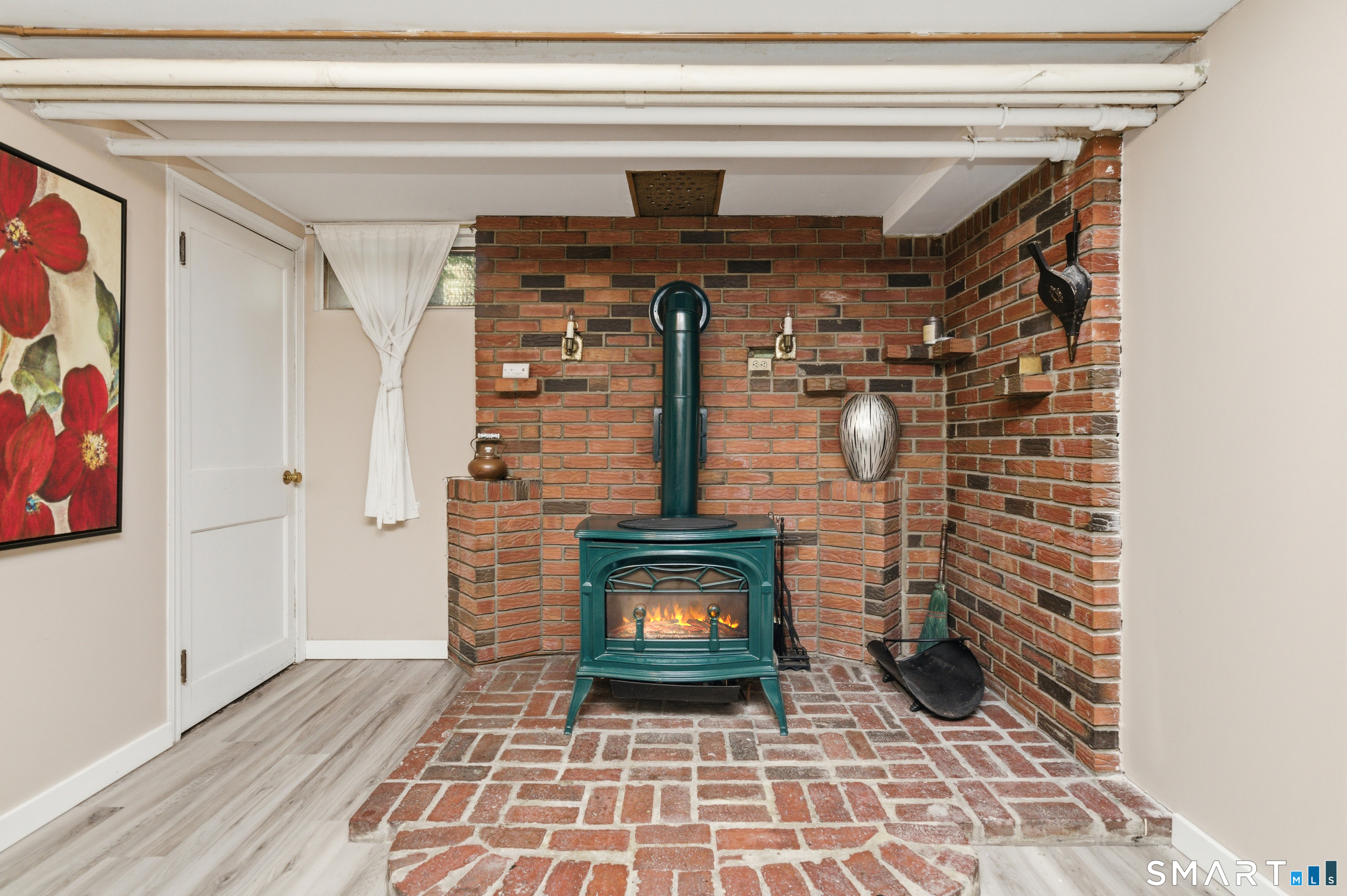 62 Fennbrook Road West Hartford, CT 06119 - Photo 29 of 39