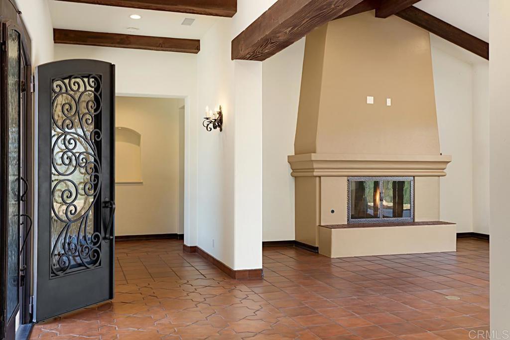 1010 Willow Creek Lane Fallbrook, CA 92028 - Photo 11 of 69