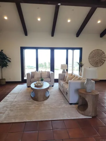 $2,050,000 | 1010 Willow Creek Lane, Fallbrook, CA 92028