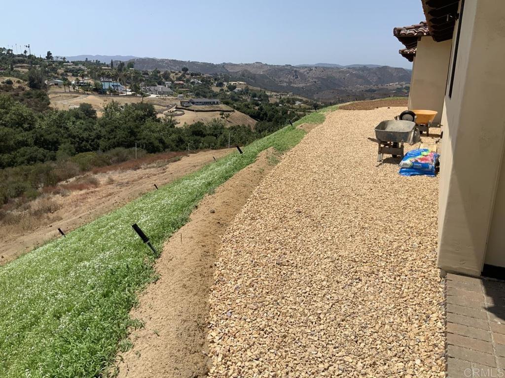 1010 Willow Creek Lane Fallbrook, CA 92028 - Photo 53 of 69