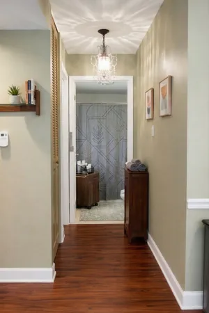 $95,000 | 7449 Washington Street, Unit 305, Forest Park, IL 60130