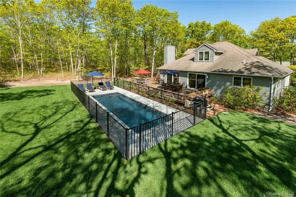 $13,000 | 16 Hildreth Road, Hampton Bays, NY 11946