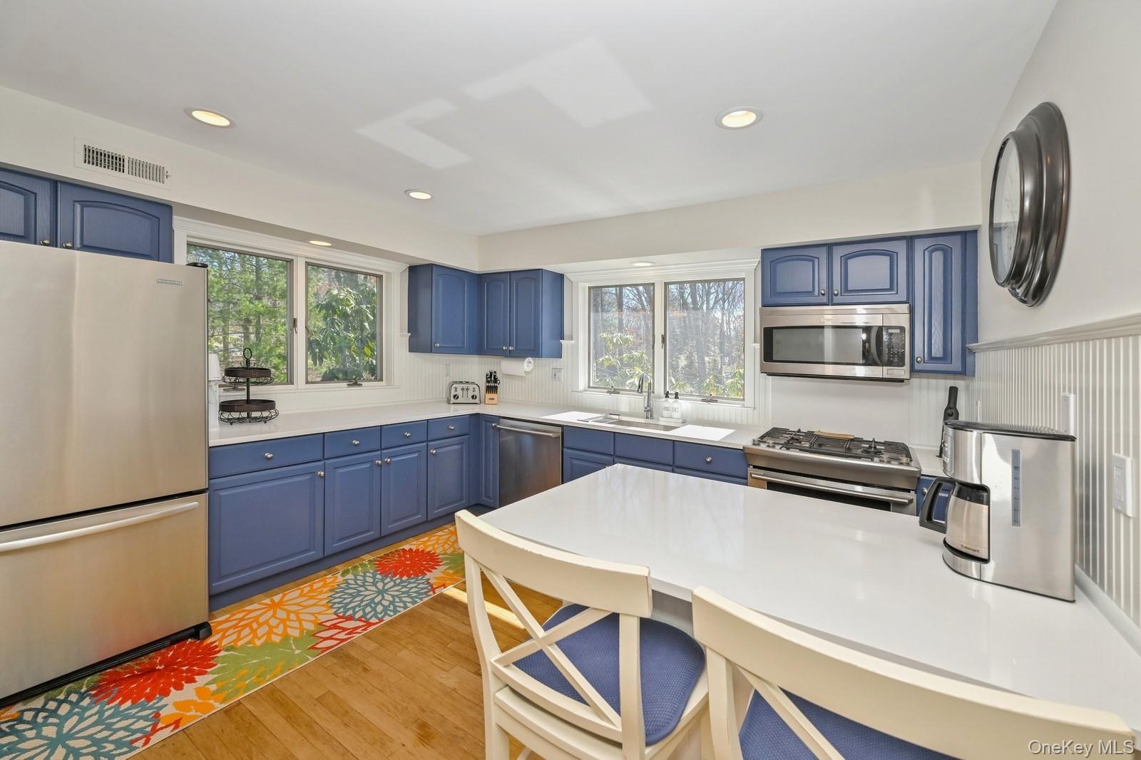 16 Hildreth Road Hampton Bays, NY 11946 - Photo 9 of 23