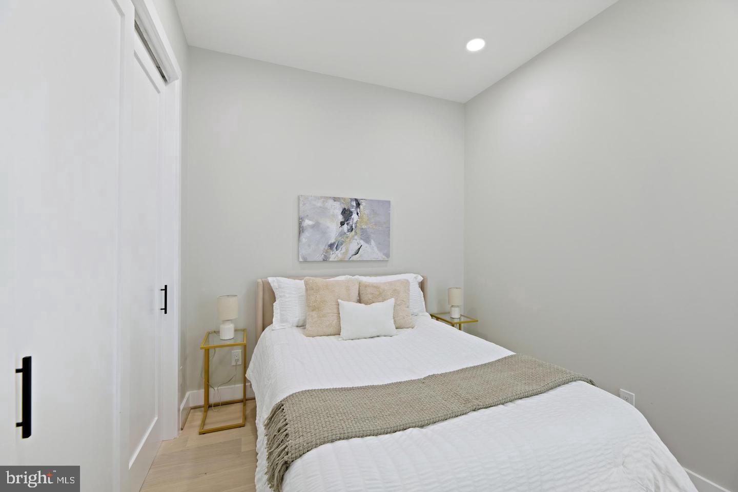 2213 M Street Northeast, Unit 7 Washington, DC 20002 - Photo 8 of 14