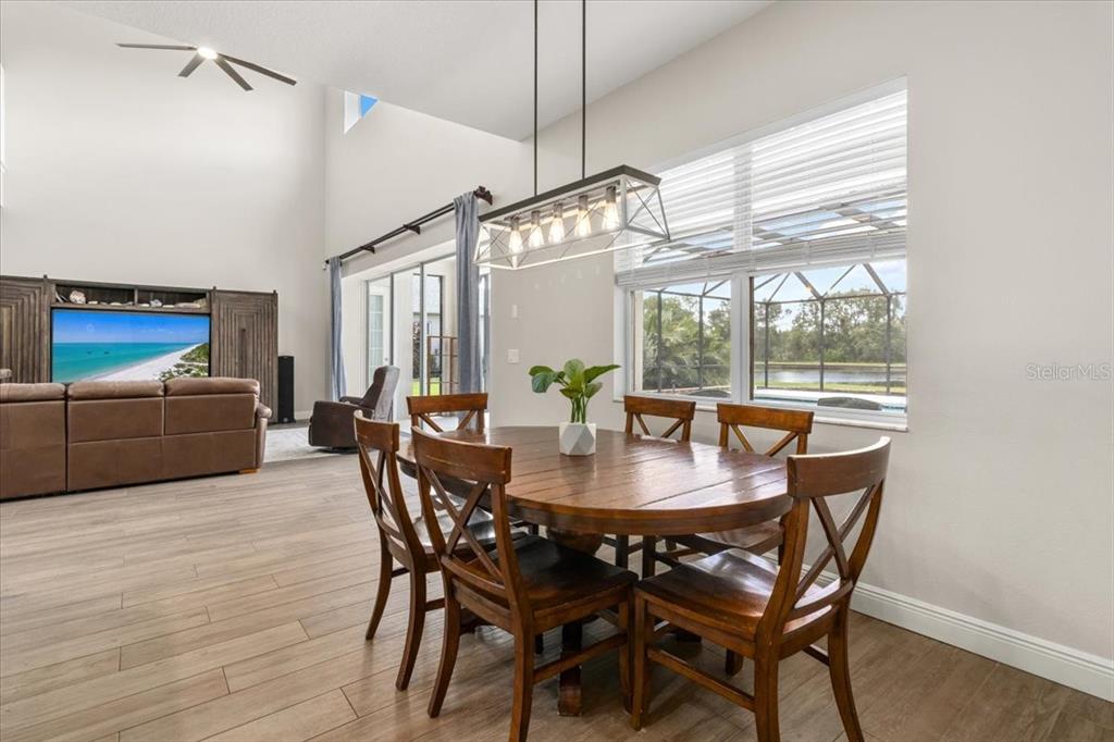 15519 29th Street East Parrish, FL 34219 - Photo 13 of 58