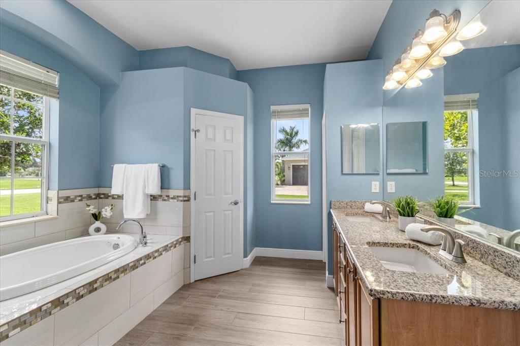 15519 29th Street East Parrish, FL 34219 - Photo 20 of 58