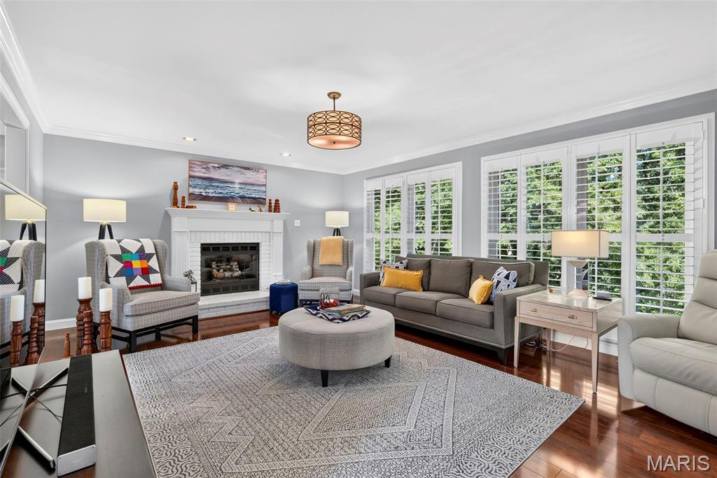 7058 Stony Ridge Road St. Louis, MO 63129 - Photo 4 of 72 Gallery Image 4