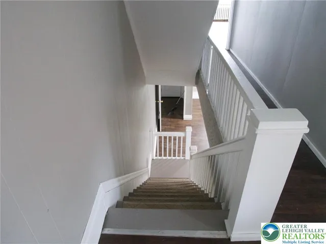 $1,895 | 1122 Fullerton Avenue, Allentown, PA 18102