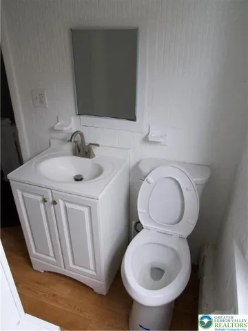 $1,895 | 1122 Fullerton Avenue, Allentown, PA 18102