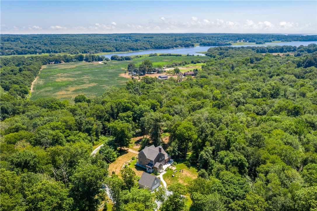 403 Drift Road Westport, MA 02790 - Photo 1 of 43