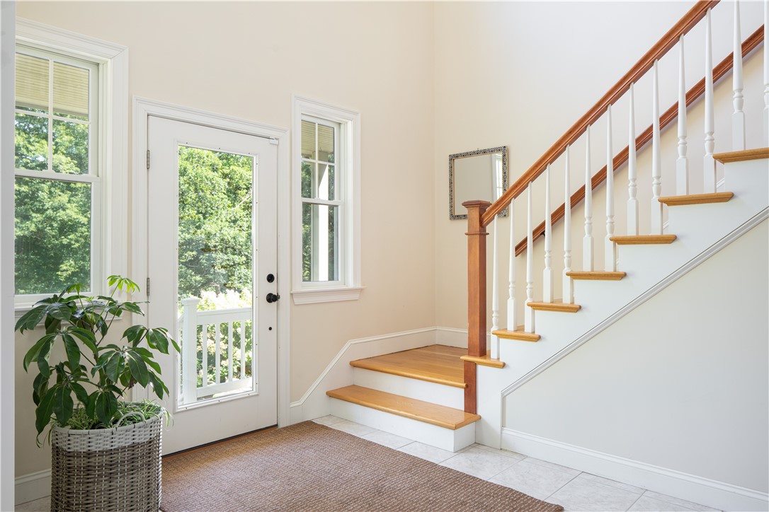 403 Drift Road Westport, MA 02790 - Photo 19 of 43