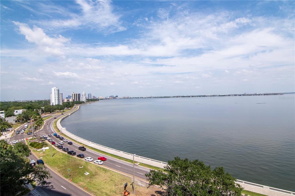 2912 West Santiago Street, Unit 804 Tampa, FL 33629 - Photo 57 of 95 a view of a lake from a balcony