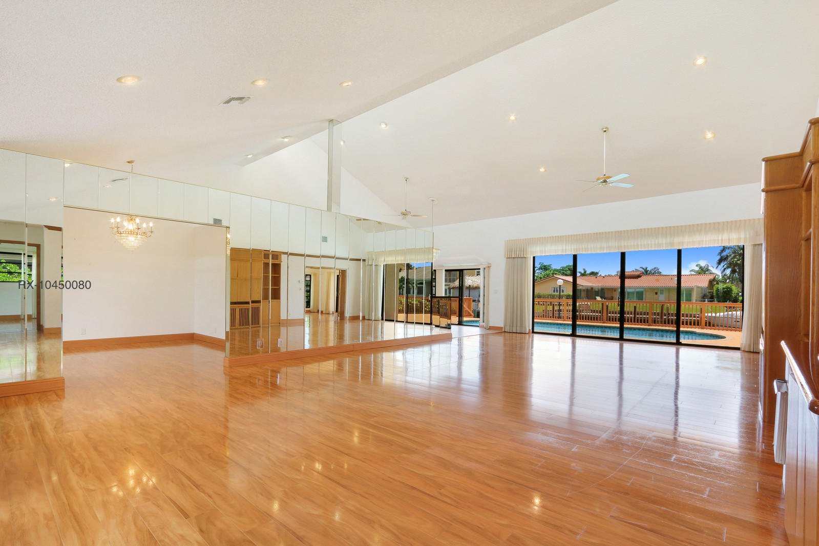 3750 Northeast 25th Avenue Lighthouse Point, FL 33064 - Photo 4 of 28 Great Room