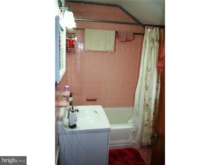 1316 Natalie Road Phoenixville, PA 19460 - Photo 20 of 24 Bathroom