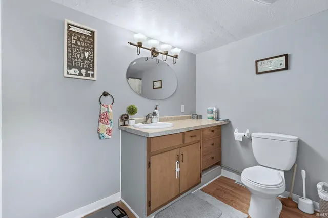 $160,000 | 16436 Weaver Street, Yoder, IN 46798