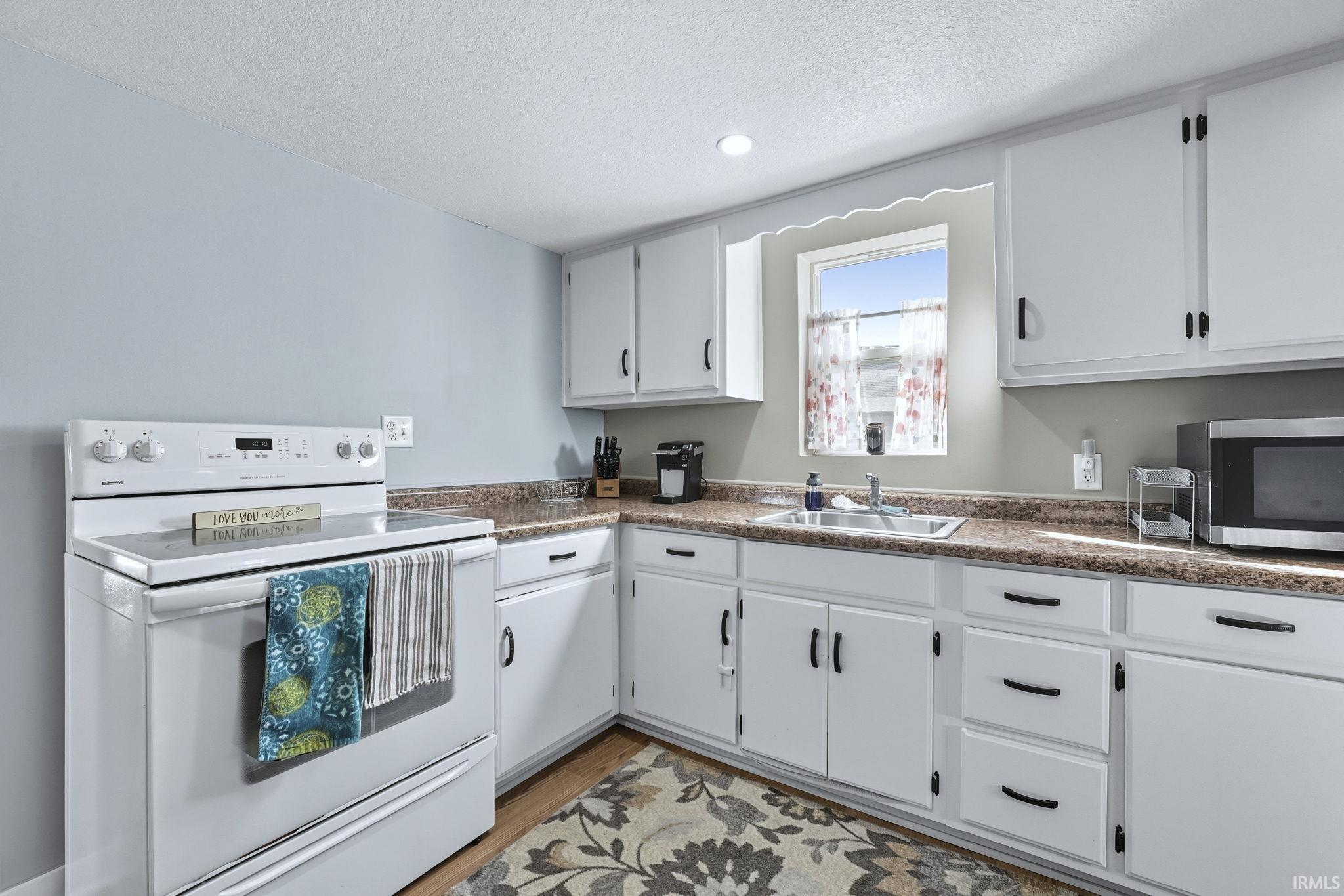 16436 Weaver Street Yoder, IN 46798 - Photo 7 of 19