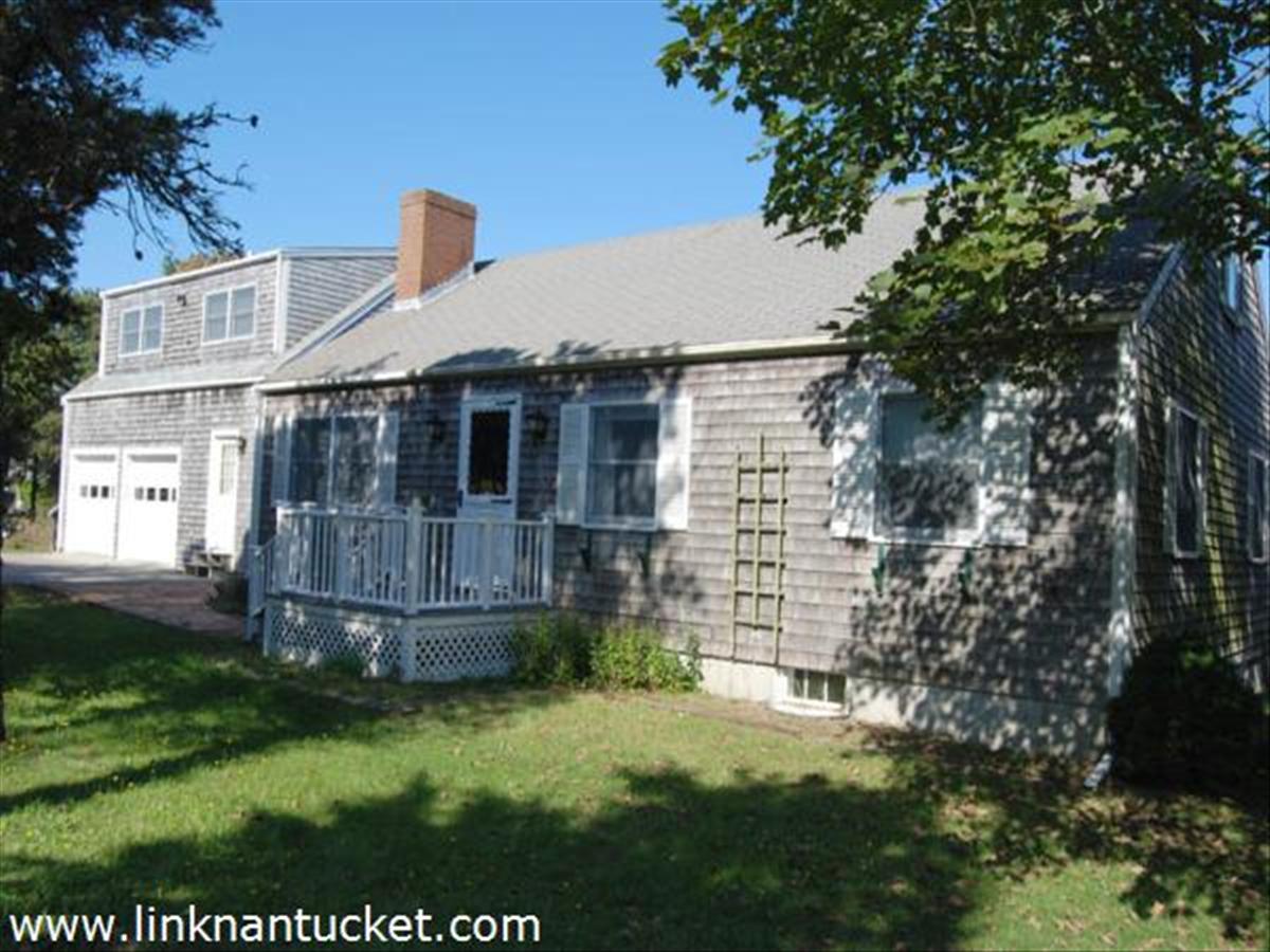 13 Waydale Road Nantucket, MA 02554 - Photo 1 of 14 FRONT WITH GARAGE APARTMENT ABOVE.