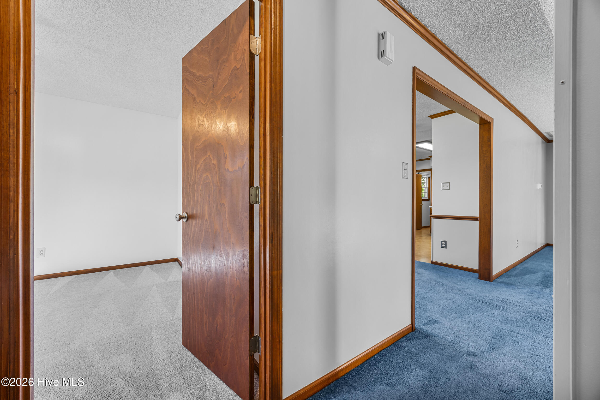 1107 Gould Road Jacksonville, NC 28540 - Photo 16 of 62 16_hallway