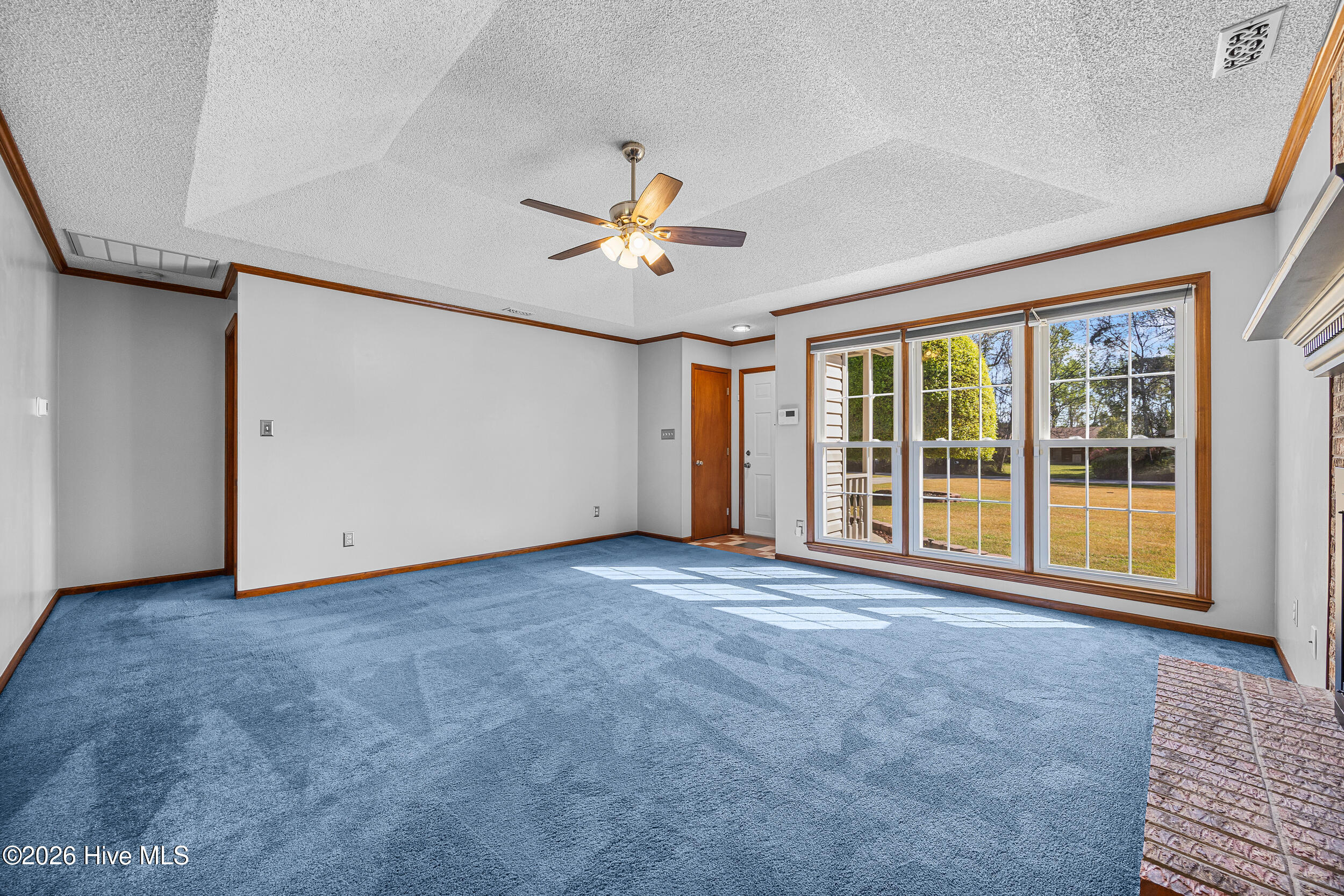 1107 Gould Road Jacksonville, NC 28540 - Photo 26 of 62 26_living room