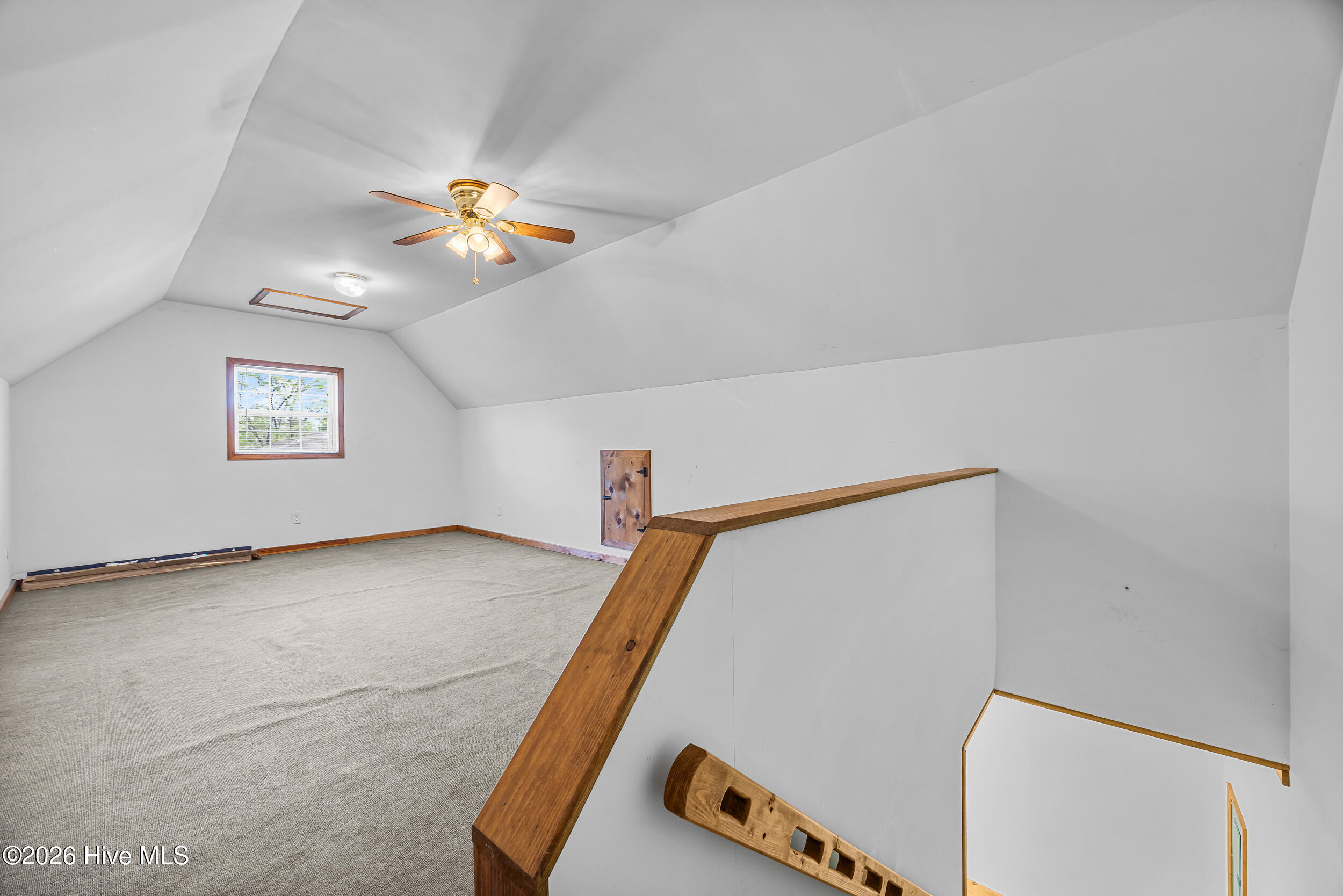 1107 Gould Road Jacksonville, NC 28540 - Photo 31 of 62 31_loft