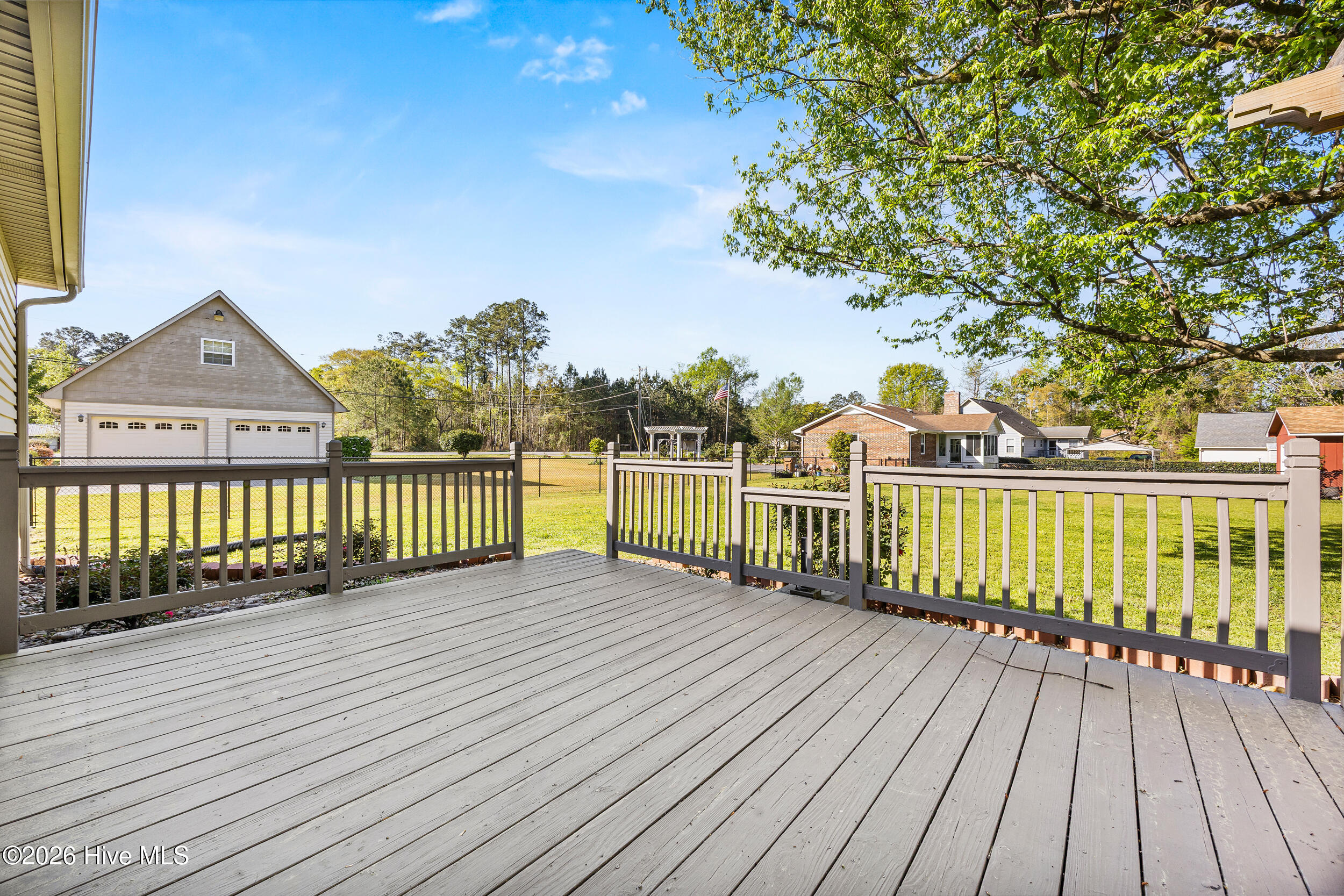 1107 Gould Road Jacksonville, NC 28540 - Photo 41 of 62 41_deck