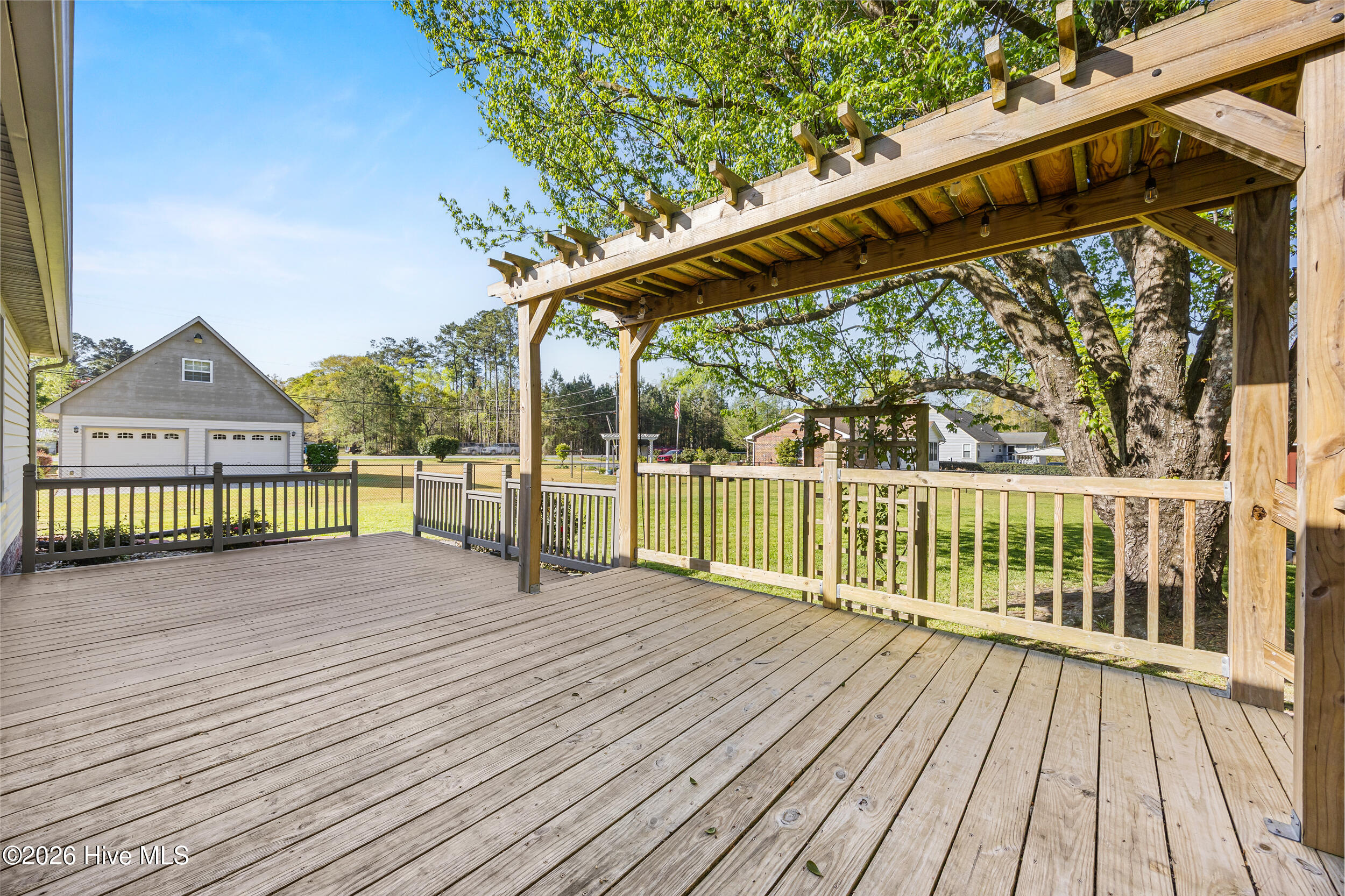 1107 Gould Road Jacksonville, NC 28540 - Photo 43 of 62 43_deck