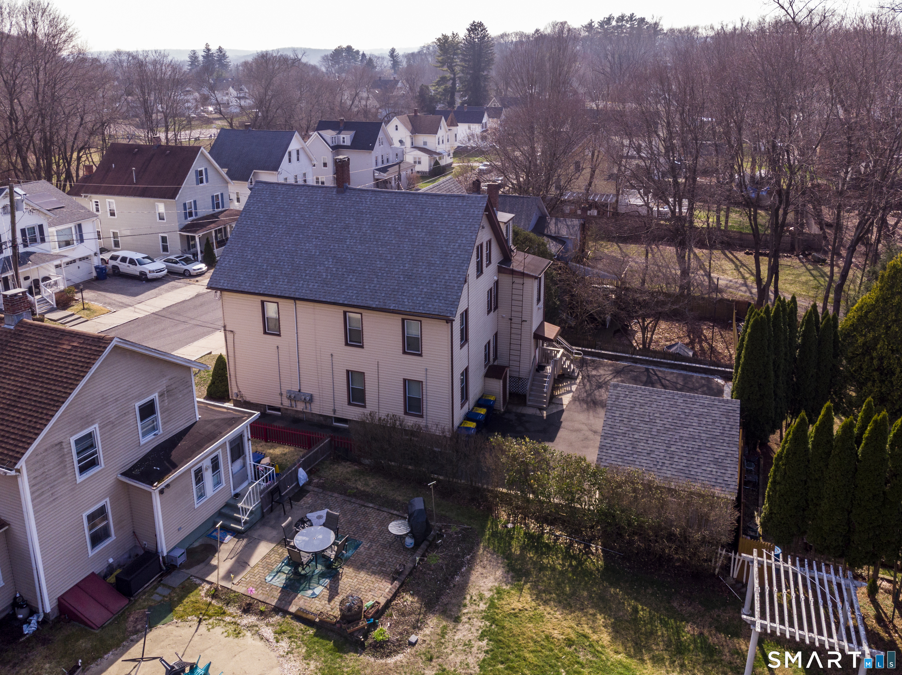 51 Locke Street Ansonia, CT 06401 - Photo 30 of 36