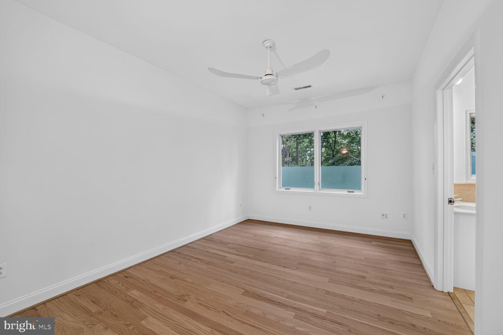 8309 Old Seven Locks Road Bethesda, MD 20817 - Photo 23 of 78 Guest room 5 /Office Main level
