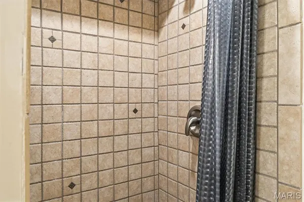 $370,000 | 2253 Providence Park Lane, Herculaneum, MO 63048