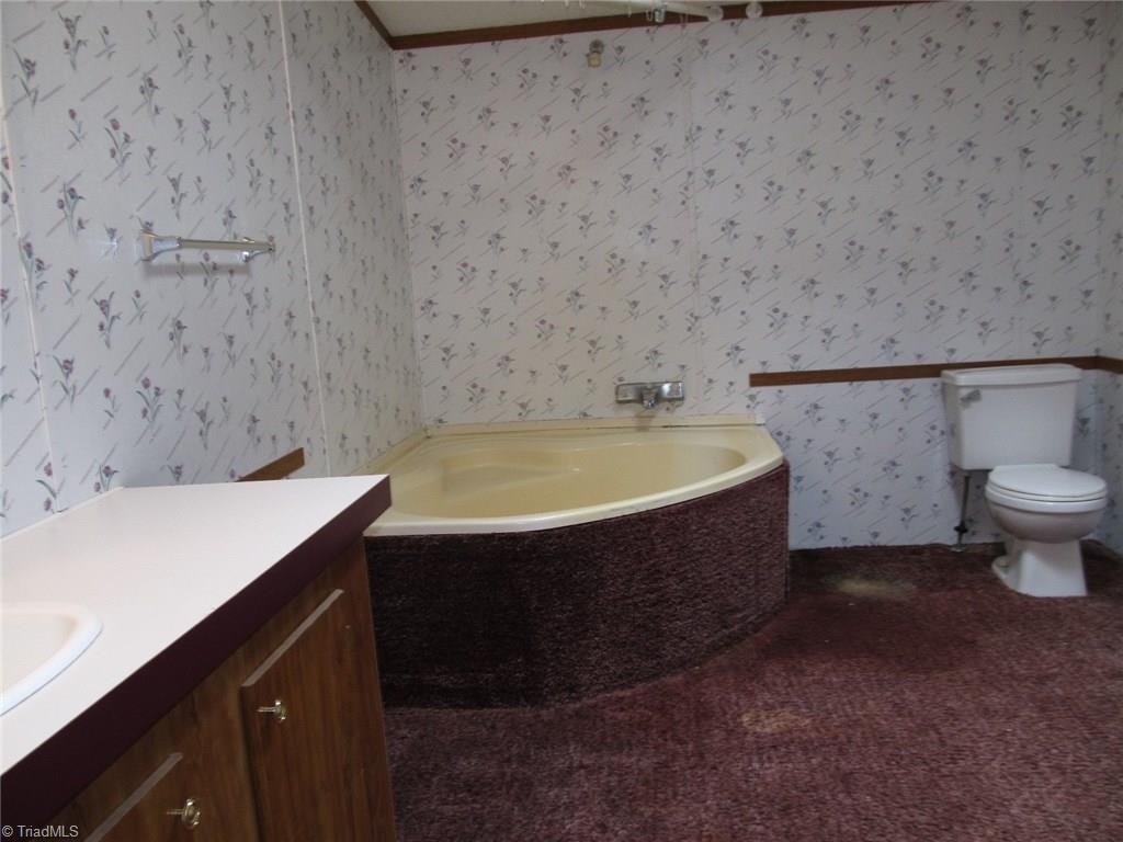 2722 Midway Church Road Elon, NC 27244 - Photo 11 of 19 Gallery Image 11