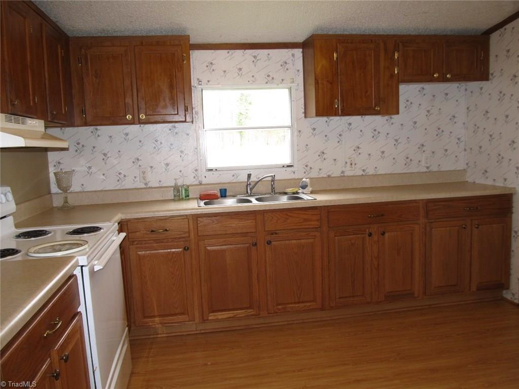 2722 Midway Church Road Elon, NC 27244 - Photo 4 of 19 Gallery Image 4