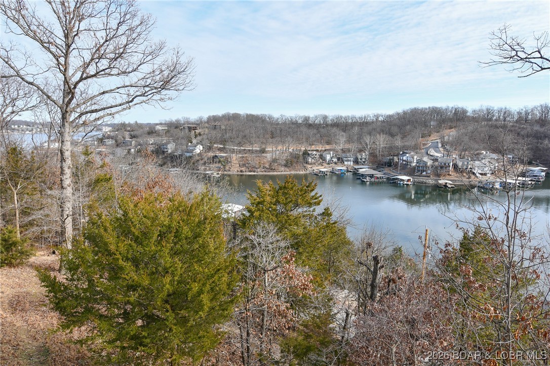 378 Grandview Drive Lake Ozark, MO 65049 - Photo 2 of 57