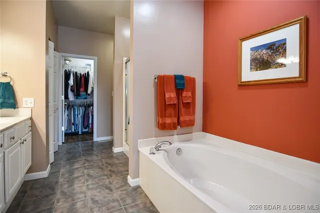 $539,900 | 378 Grandview Drive, Lake Ozark, MO 65049