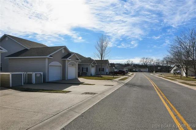 $539,900 | 378 Grandview Drive, Lake Ozark, MO 65049