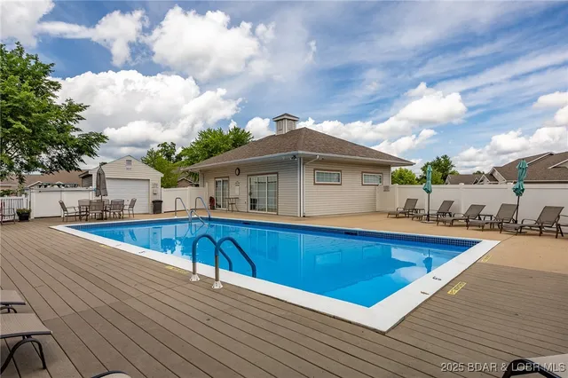 $539,900 | 378 Grandview Drive, Lake Ozark, MO 65049