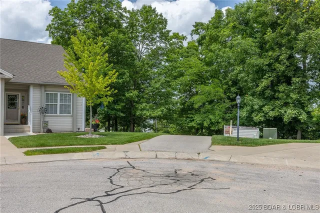 $539,900 | 378 Grandview Drive, Lake Ozark, MO 65049