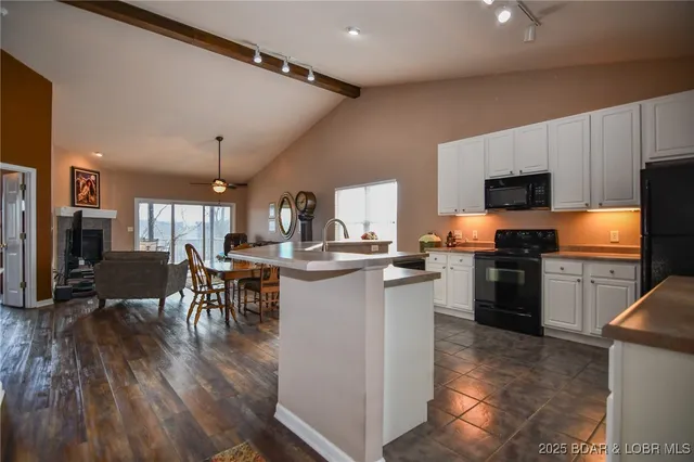 $539,900 | 378 Grandview Drive, Lake Ozark, MO 65049