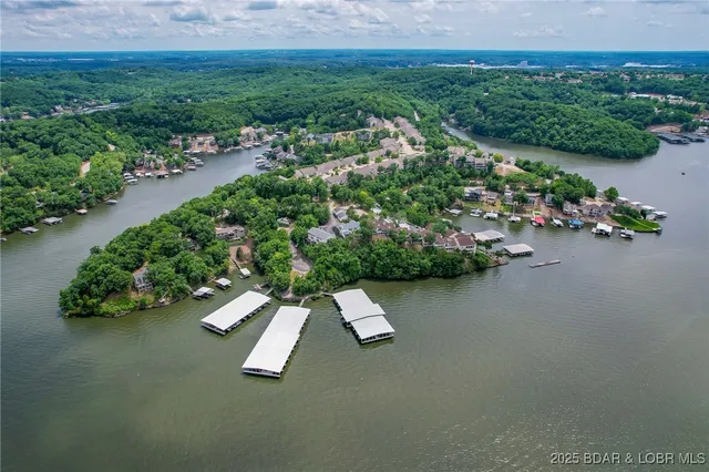 $539,900 | 378 Grandview Drive, Lake Ozark, MO 65049