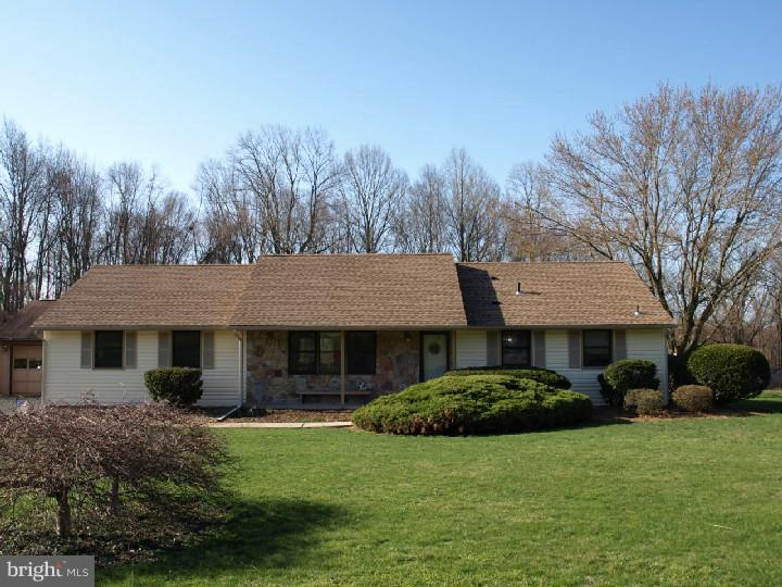 5768 Palm Road Zionsville, PA 18092 - Photo 10 of 15 Gallery Image 10