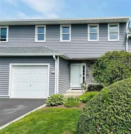$4,995 | 113 Alicia Drive, North Babylon, NY 11703