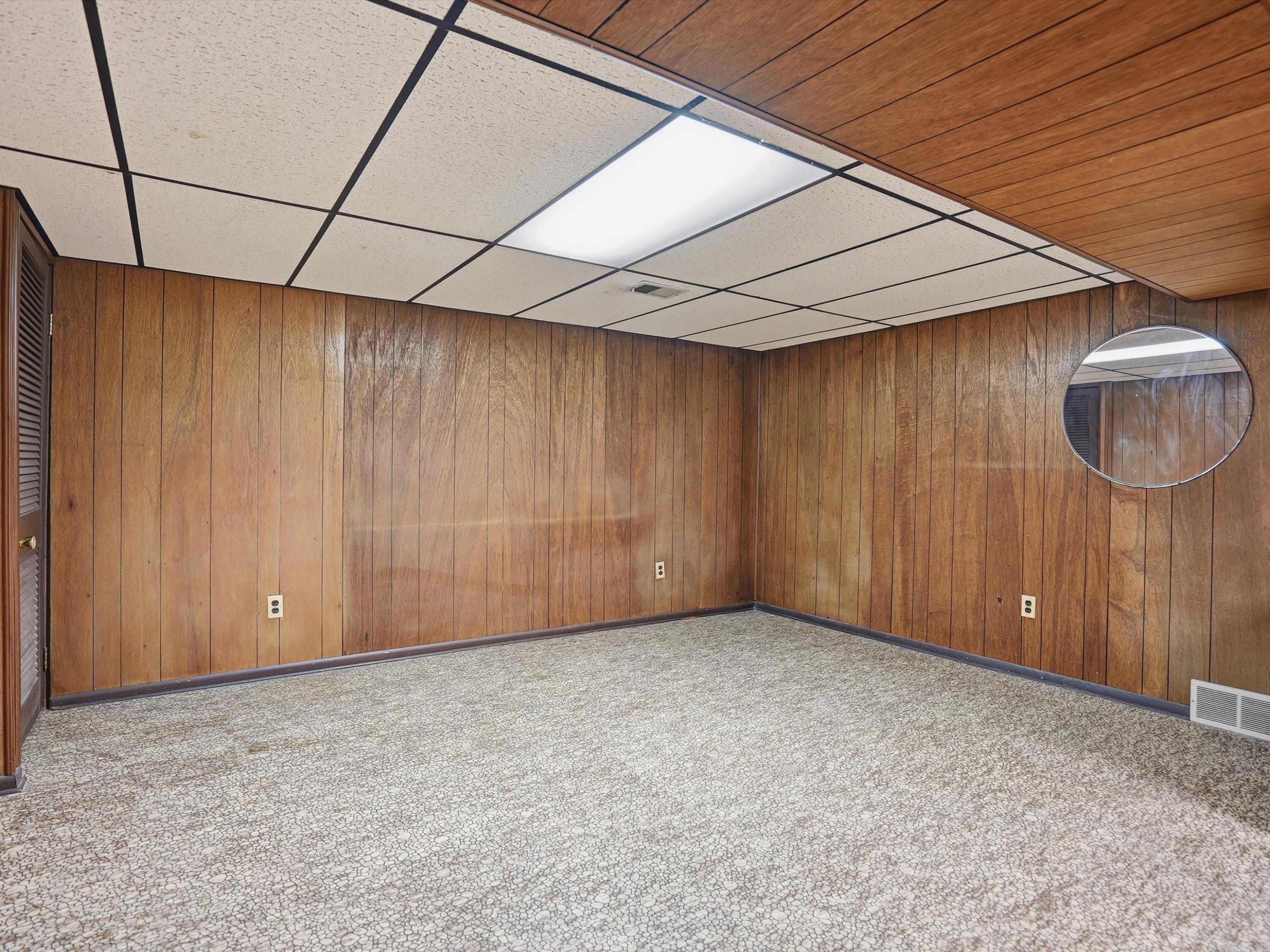 12641 Raleigh Drive Sterling Heights, MI 48313 - Photo 19 of 27 26-DSC02364