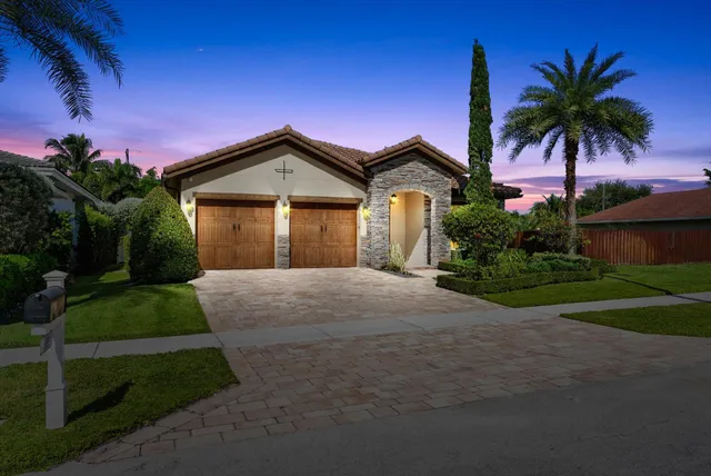 $2,175,000 | 1301 Southwest 15th Street, Boca Raton, FL 33486