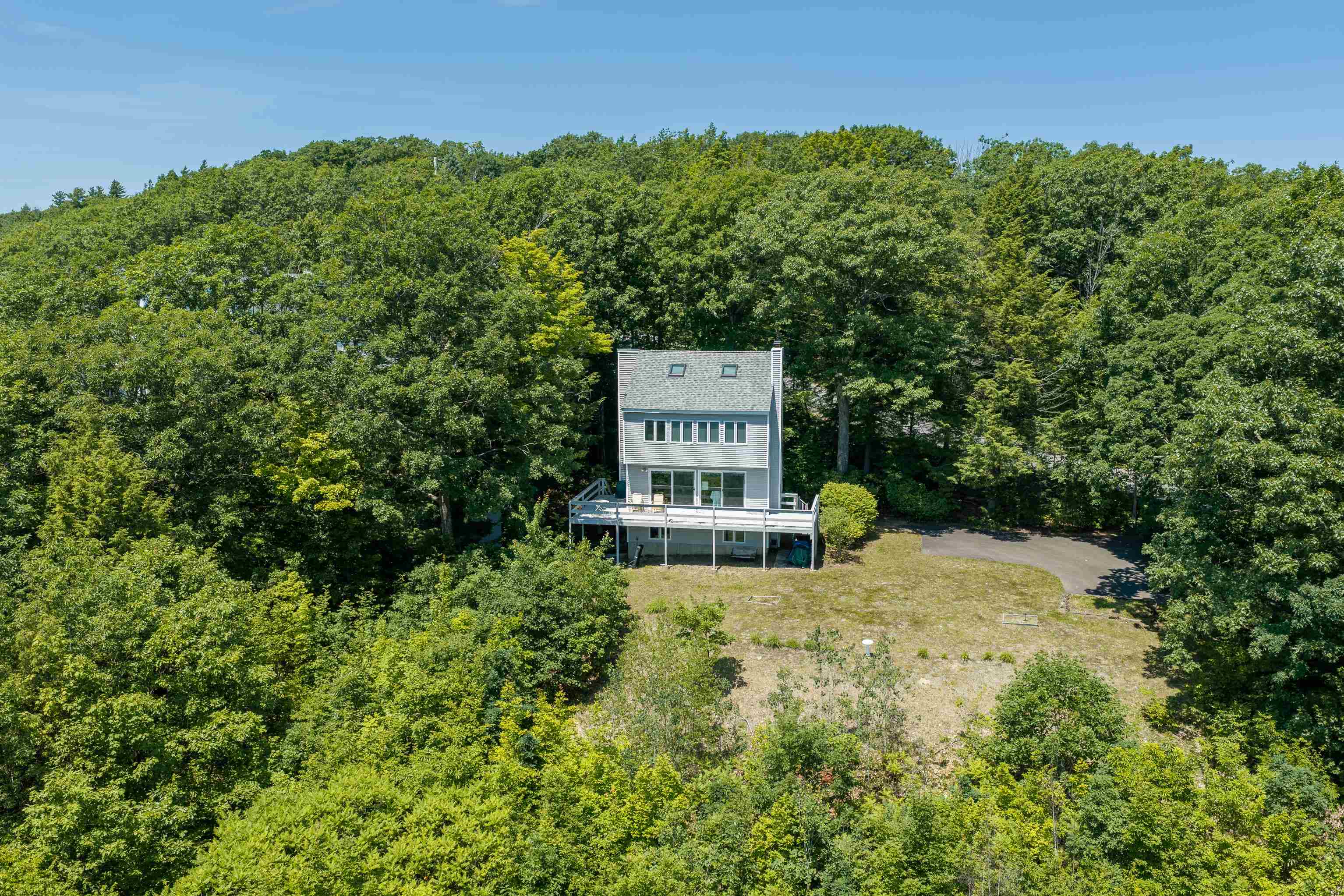 176 Sagamore Road Gilford, NH 03249 - Photo 6 of 33 Gallery Image 6