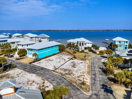 $325,000 | Lot 5 Bermuda Drive, Navarre, FL 32566