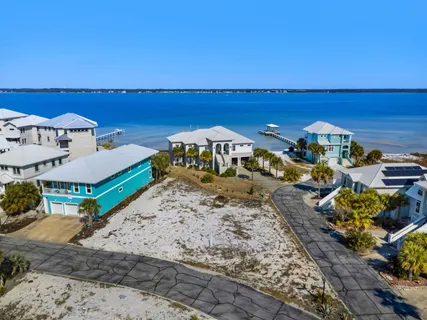 $325,000 | Lot 5 Bermuda Drive, Navarre, FL 32566