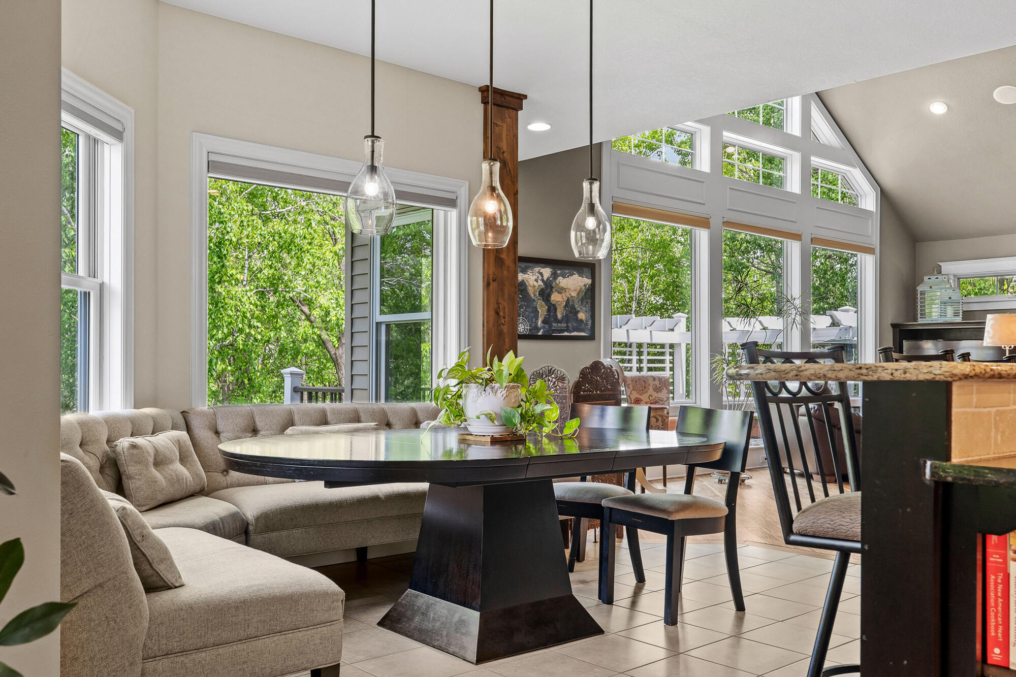N5295 North Innsbruck Road Onalaska, WI 54650 - Photo 11 of 51 Breakfast Nook